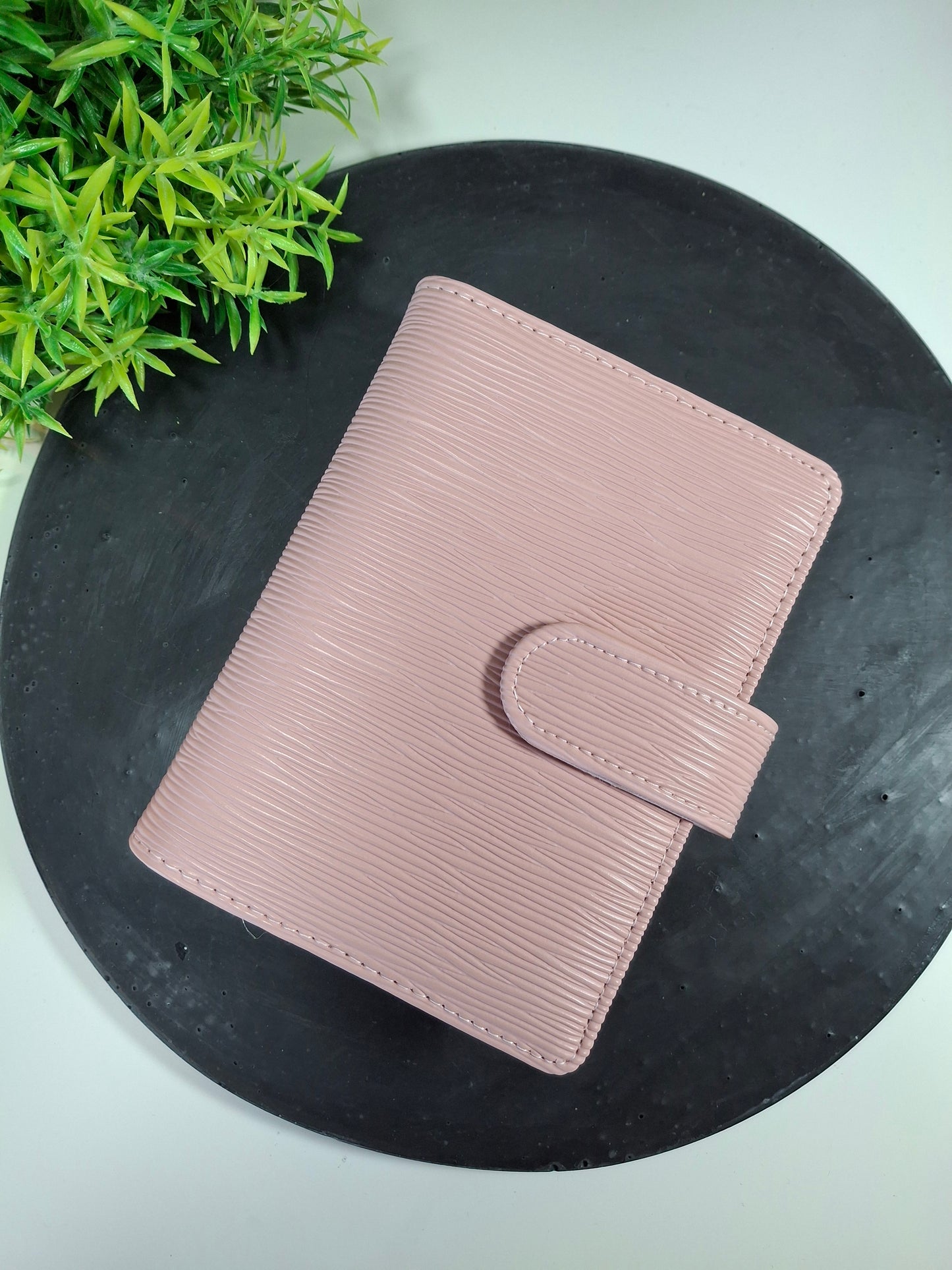 B Grade binders - various size and colour