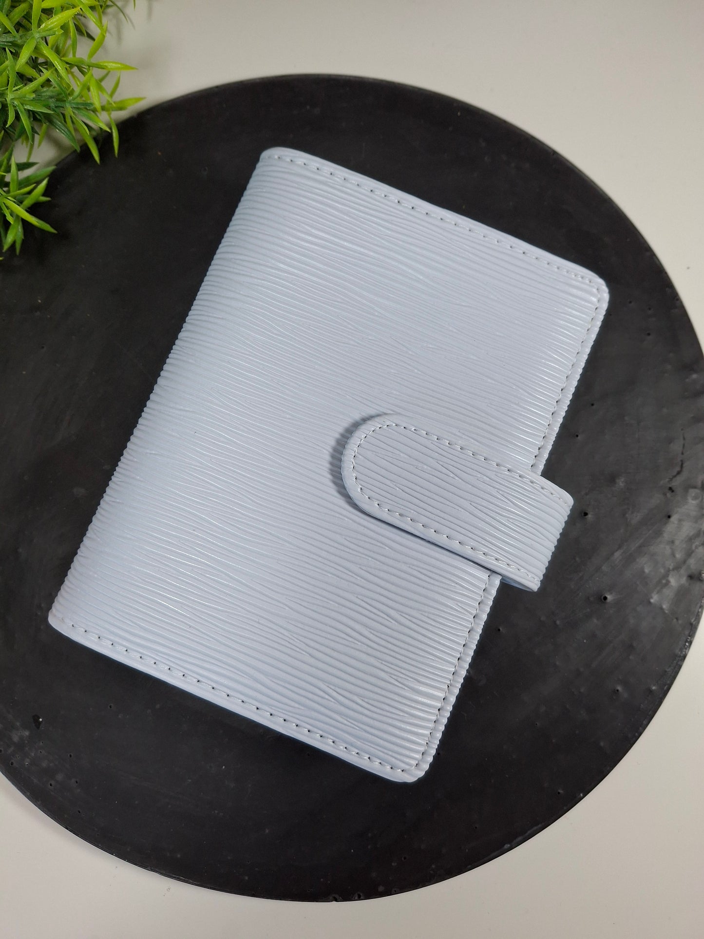 B Grade binders - various size and colour