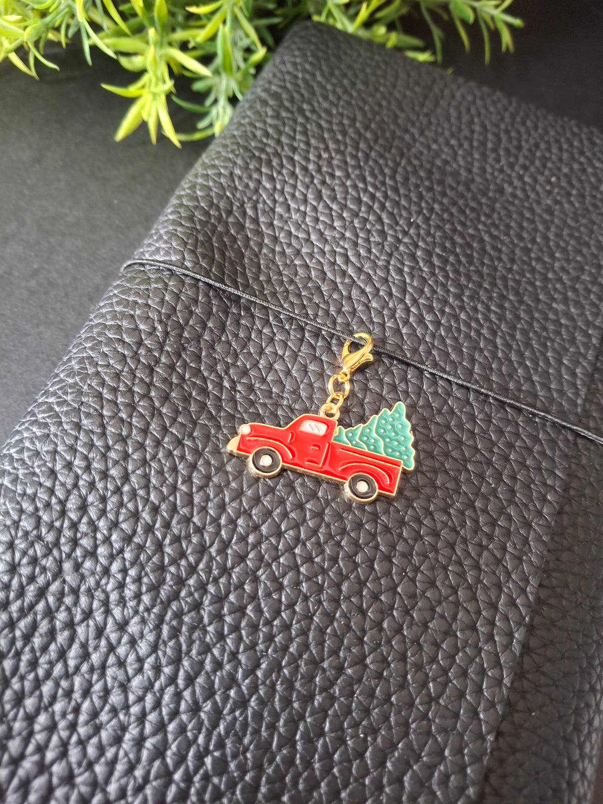 Little red truck Accessory