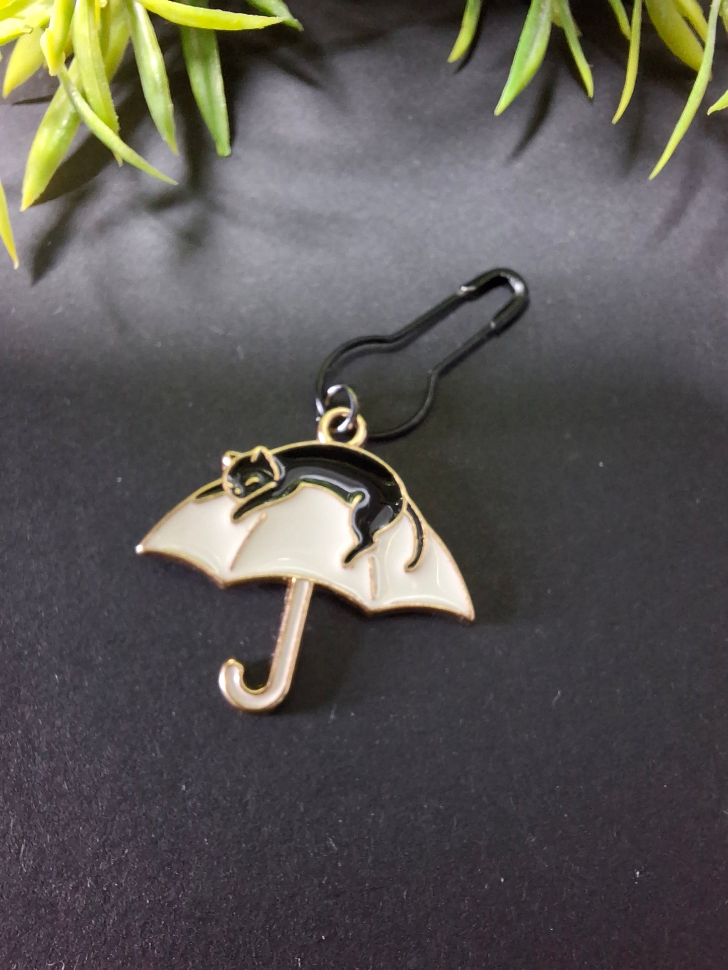 Umbrella Cat Accessory